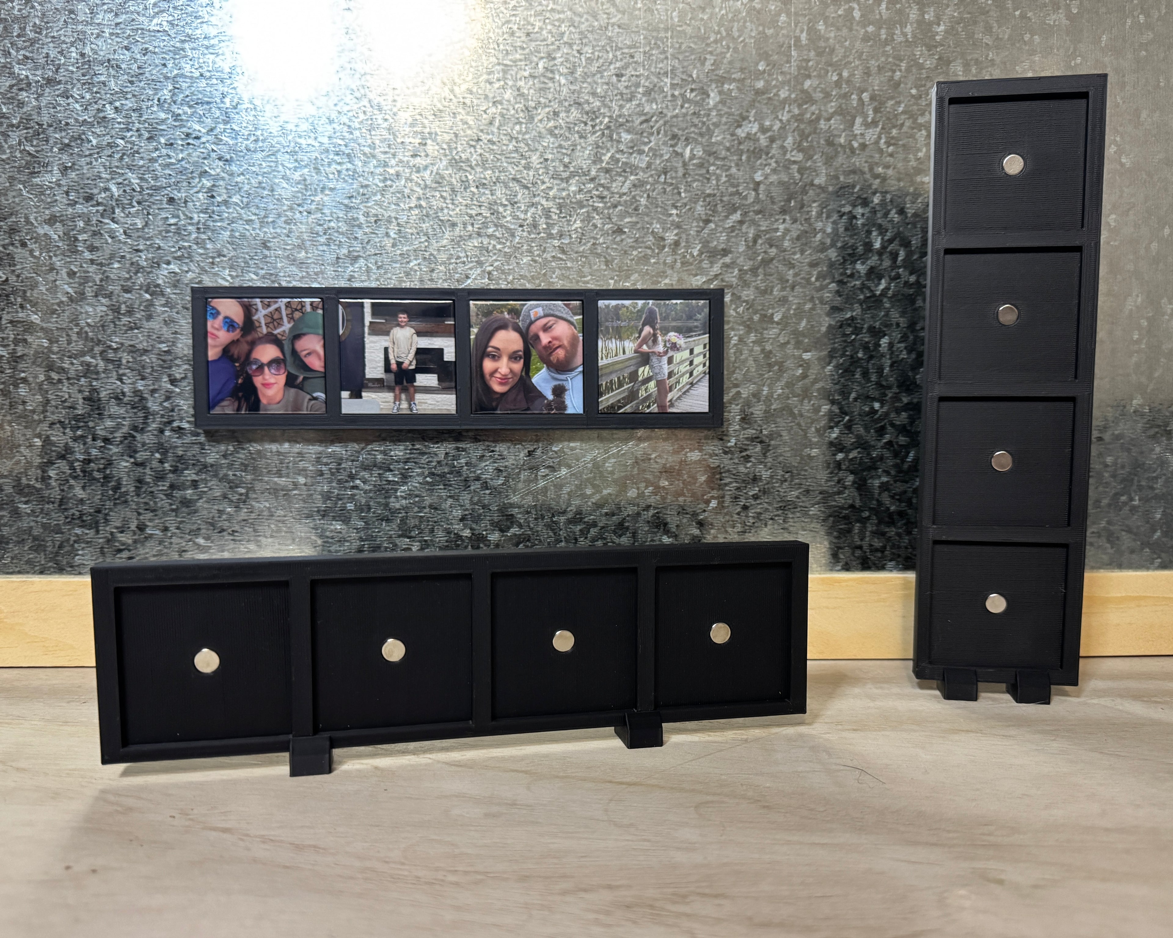 1x4 four photo magnet frame